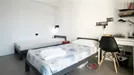 Room for rent, Milano Zona 9 - Porta Garibaldi, Niguarda, Milan, Via Luigi Mercantini, Italy