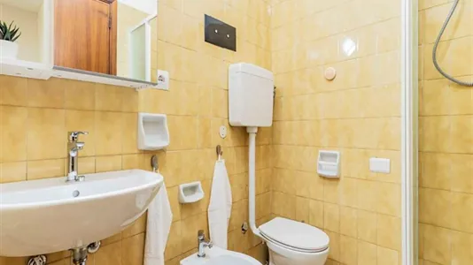 Rooms in Padua - photo 1