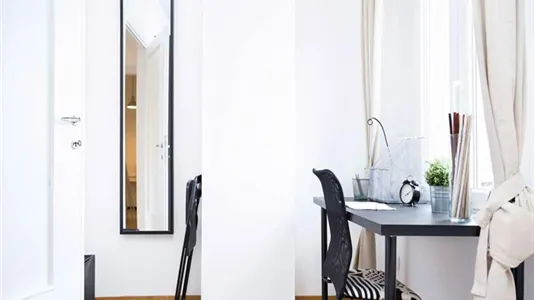 Rooms in Milano Zona 8 - Fiera, Gallaratese, Quarto Oggiaro - photo 6