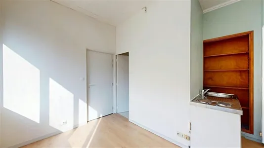 Apartments in Angoulême - photo 4