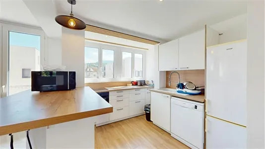 Rooms in Chambéry - photo 9