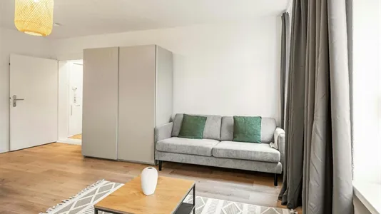 Apartments in Berlin Neukölln - photo 2