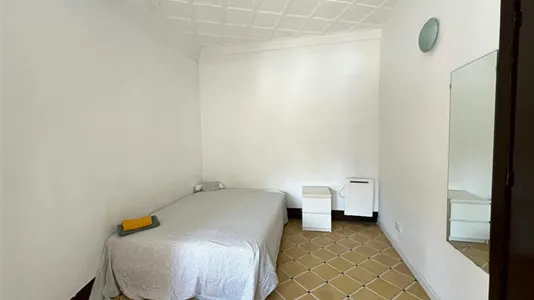 Rooms in Barcelona Ciutat Vella - photo 3