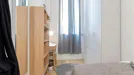 Room for rent, Turin, Piemonte, &lt;span class=&quot;blurred street&quot; onclick=&quot;ProcessAdRequest(13776017)&quot;&gt;&lt;span class=&quot;hint&quot;&gt;See streetname&lt;/span&gt;[xxxxxxxxxxxxx]&lt;/span&gt;