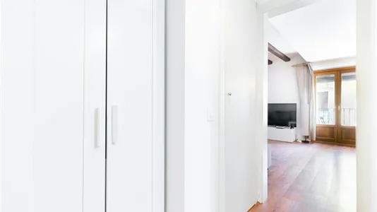 Apartments in Barcelona Ciutat Vella - photo 3
