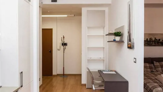 Apartments in Turin - photo 3