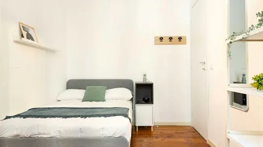 Rooms in Milano Zona 1 - Centro storico - photo 2