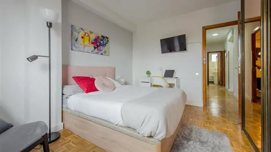 Rooms in Madrid Retiro - photo 1