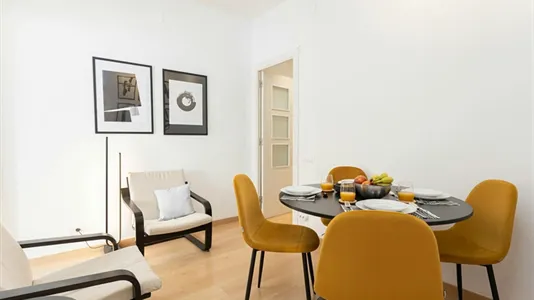 Rooms in Barcelona Eixample - photo 7