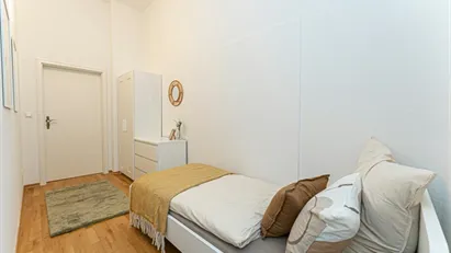 Room for rent in Berlin Charlottenburg-Wilmersdorf, Berlin