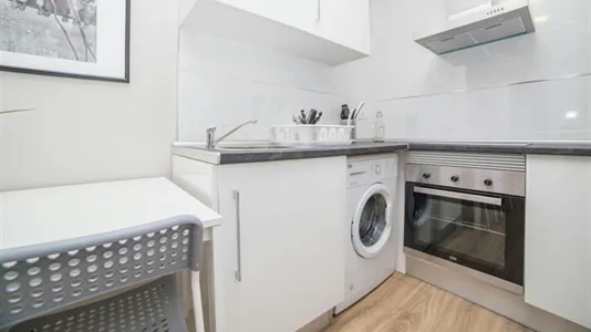 Rooms in Valencia L'Eixample - photo 9