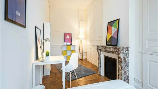 Rooms in Lyon - photo 2