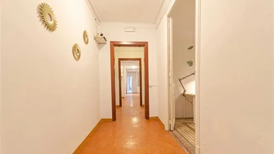 Rooms in Barcelona Eixample - photo 7