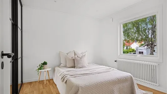 Houses in Sigtuna - photo 3