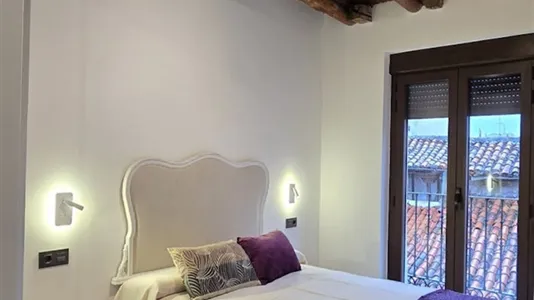 Apartments in León - photo 10