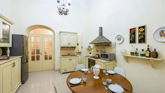 Apartments in Napoli Municipalità 2 - photo 3