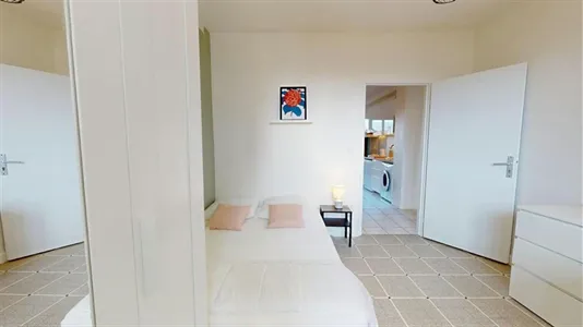 Rooms in Lyon - photo 4