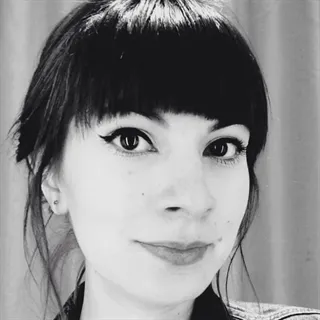 studio flat for a senior student