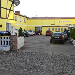 Alles inklusiv auch Parkplatz.
