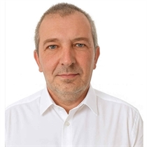 Bartik is looking for apartment or house for rent in Erding, Germany 