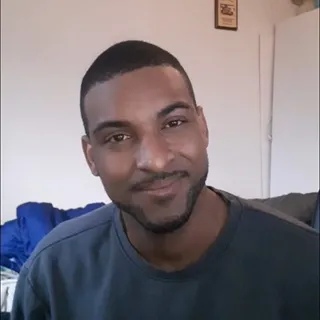 Keanu is looking for 8-100 m² apartment / room in Groningen, Emmen, Zwolle for rent