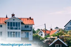 DG (Dachgeschoss)