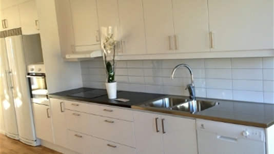 91 m2 apartment in Stockholm West for rent 