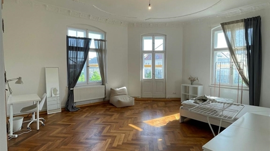 115 m2 apartment in Berlin Pankow for rent 