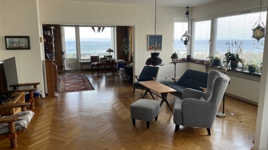150 m2 apartment in Helsingborg for rent 