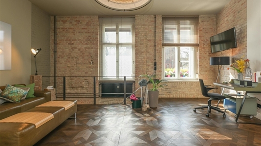 100 m2 apartment in Berlin Tempelhof-Schöneberg for rent 