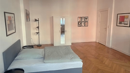 30 m2 room in Berlin Charlottenburg-Wilmersdorf for rent 