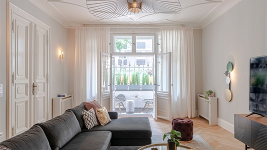 118 m2 apartment in Berlin Charlottenburg-Wilmersdorf for rent 