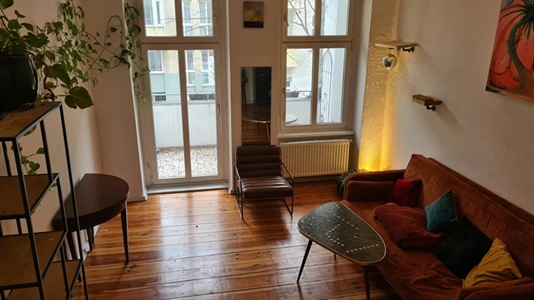 64 m2 apartment in Berlin Neukölln for rent 