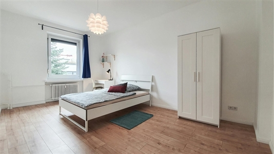 18 m2 room in Berlin Neukölln for rent 
