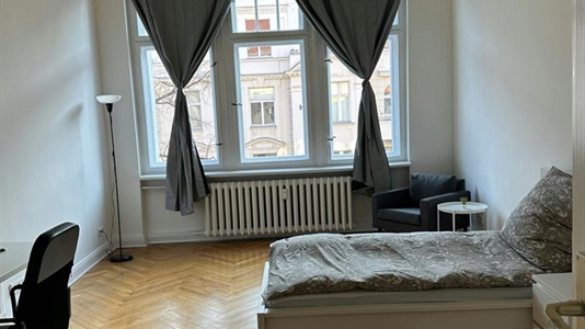 32 m2 room in Berlin Charlottenburg-Wilmersdorf for rent 