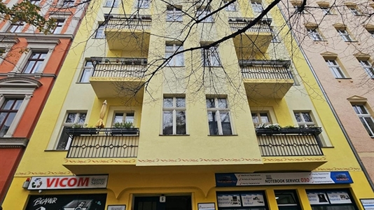 40 m2 apartment in Berlin Friedrichshain-Kreuzberg for rent 