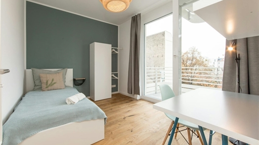 10 m2 room in Berlin Mitte for rent 