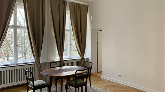 70 m2 apartment in Berlin Charlottenburg-Wilmersdorf for rent 