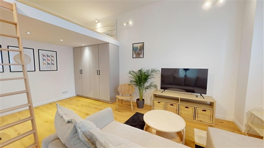 33 m2 apartment in Berlin Charlottenburg-Wilmersdorf for rent 