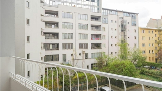 50 m2 apartment in Berlin Charlottenburg-Wilmersdorf for rent 
