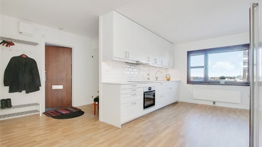80 m2 apartment in Stockholm West for rent 