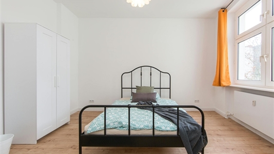 16 m2 room in Berlin Charlottenburg-Wilmersdorf for rent 